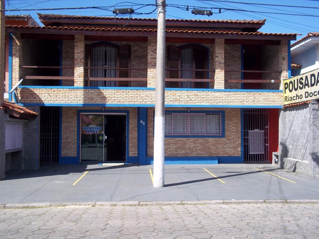 Pousada Riacho Doce Caraguatatuba Exteriör bild